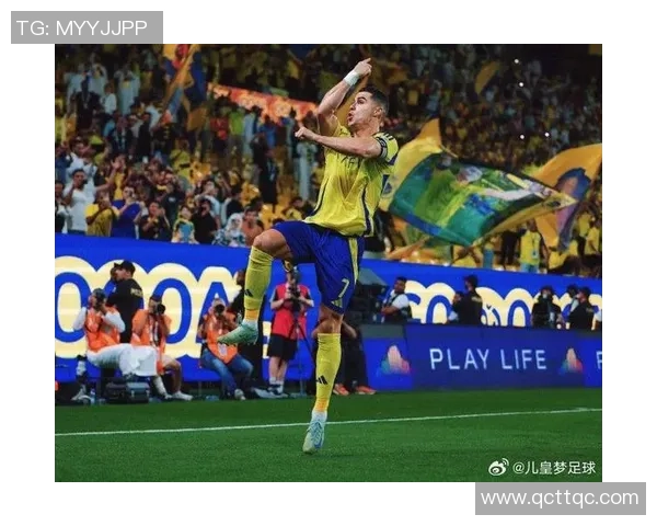 球星风采瞬间展现 足球场上英勇拼搏的英雄故事 球星风采瞬间展现 足球场上英勇拼搏的英雄故事