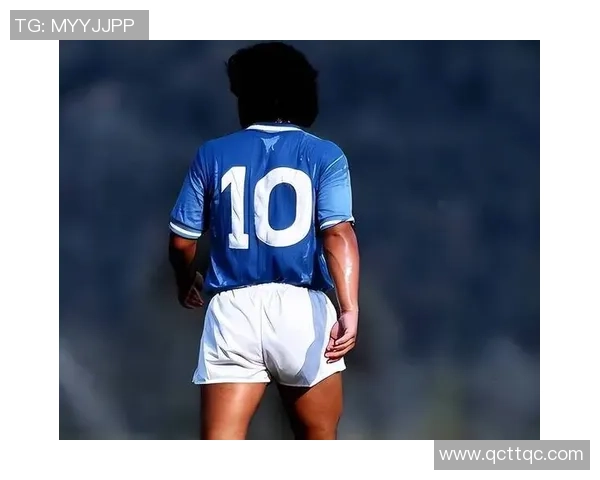 足球1号球衣传奇人物盘点 探索历史上的顶级球星与他们的辉煌时刻 足球1号球衣传奇人物盘点 探索历史上的顶级球星与他们的辉煌时刻